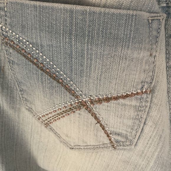 LONDON Light Wash Straight Leg Jean - Picture 7 of 11